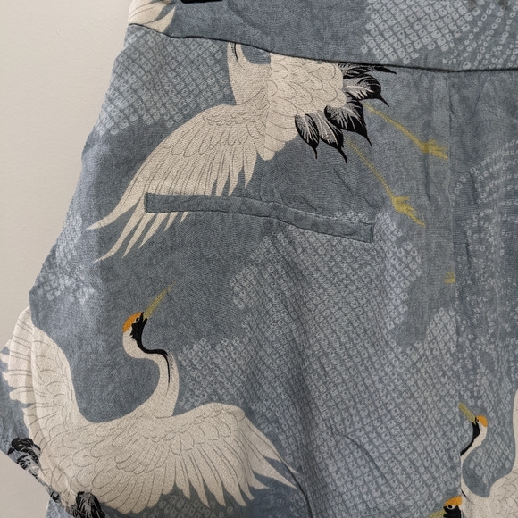 Zara Ruffle Crane Shorts - Picture 7 of 8